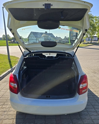 Skoda Fabia cena 9499 przebieg: 251839, rok produkcji 2010 z Śmigiel małe 172